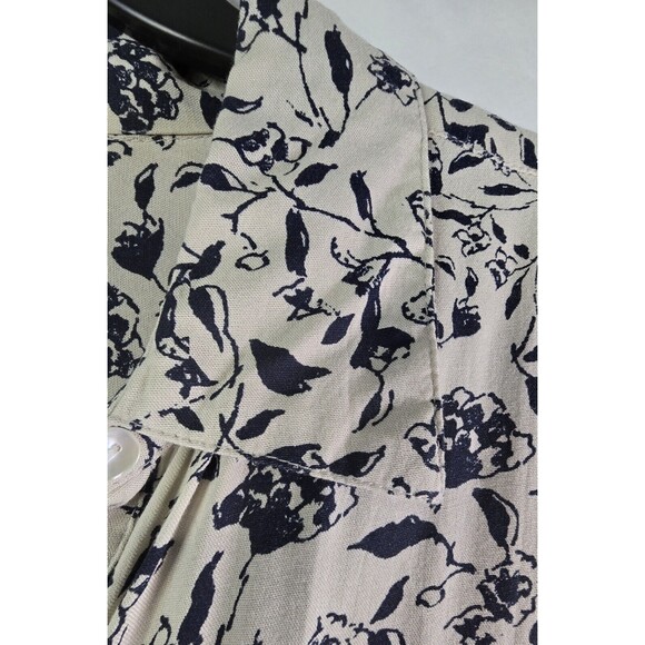 Style & Co 1x Beige wLeafy Navy Print and A Party In The Back! Button Up Blouse - Picture 4 of 9